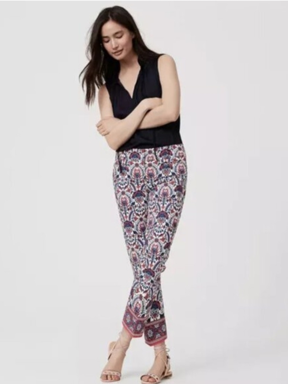 Woman's LOFT Marisa Original Crop Floral Mosaic Pants| Poppy Red & Blue| 8